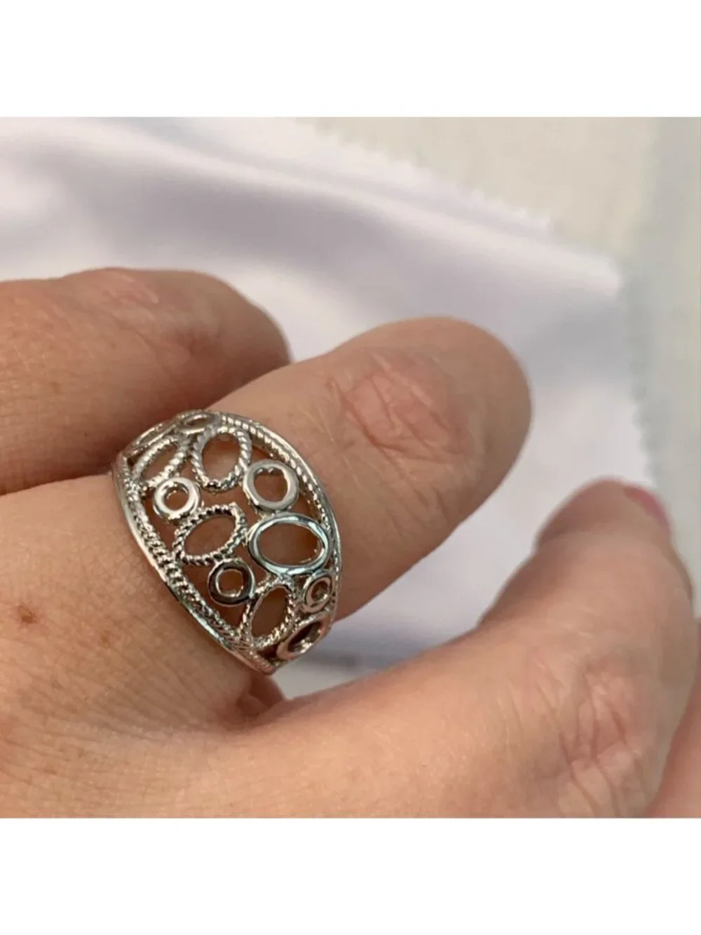 Pierced Sterling Silver 925 Circle Dome Ring 13.5MM Width Ring Size 8